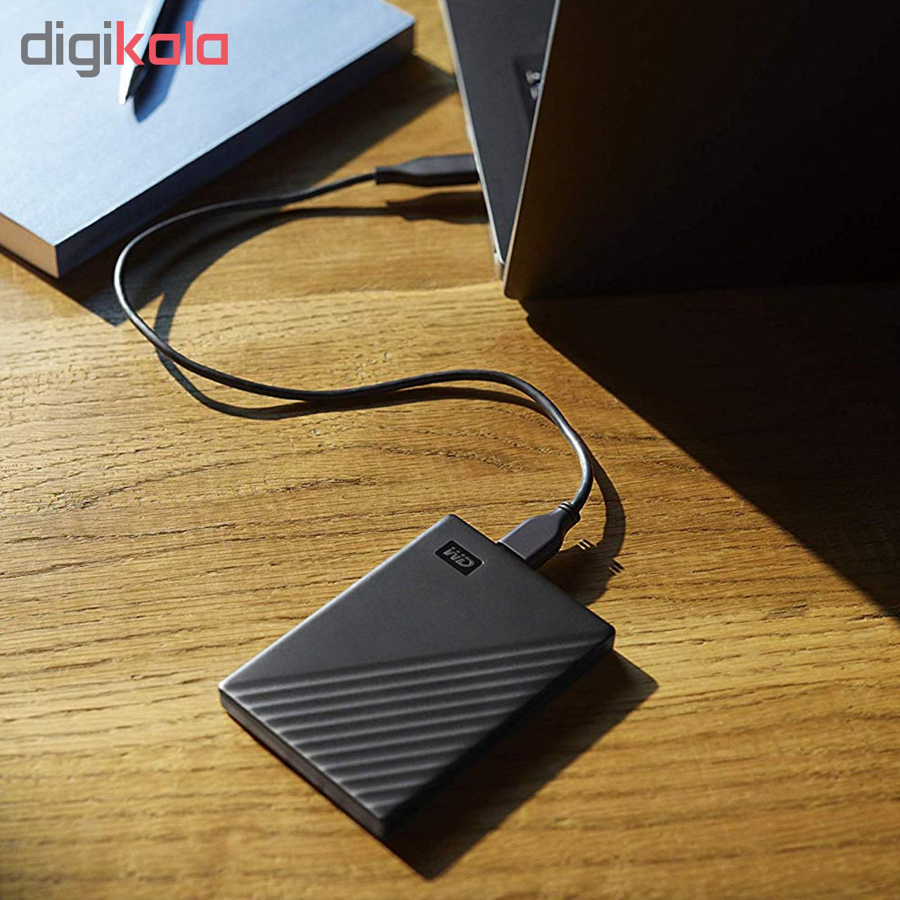 هارد اکسترنال وسترن دیجیتال مدل My Passport ظرفیت دو ترابایت دارای رابط USB Type-A 3.2