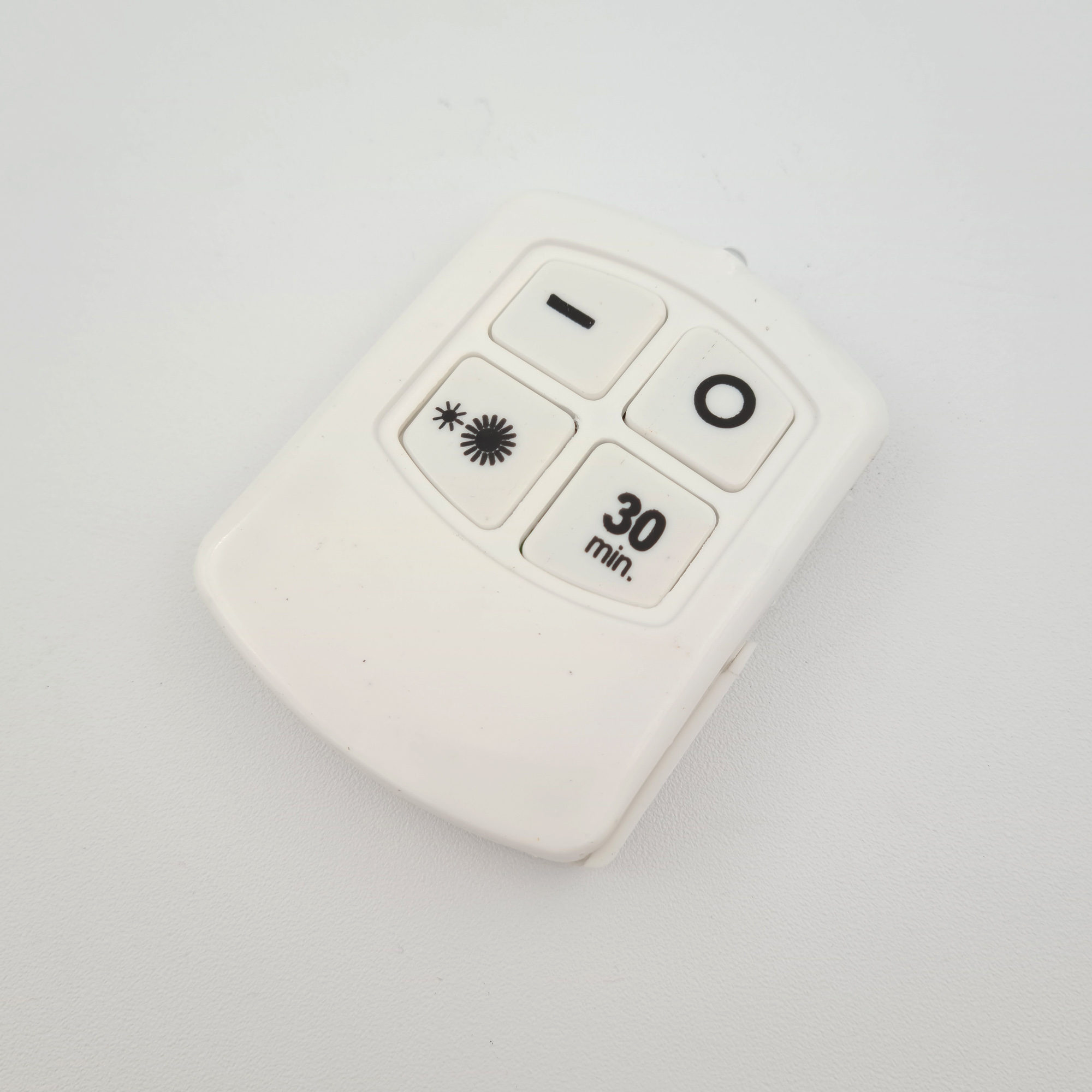 چراغ اضطراری سقفی مدل ریموت دار 3in1 مجموعه 3 عددی